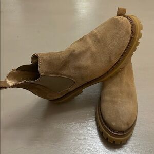 Enzo Tesoni Women’s Bootie Tan Suede Ankle Boots Leather Man-made-sole Size 8